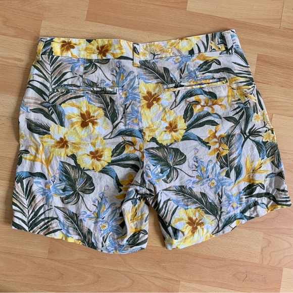 OLD NAVY Tropical Everyday Linen Shorts Mid-Rise - Picture 2 of 8